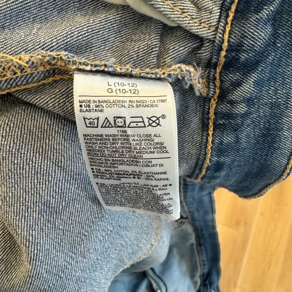 Old Navy Jean Trucker Jacket for Girls size L 10-12 - Picture 6 of 7